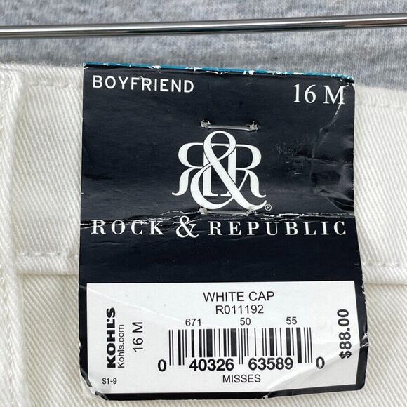 Rock & Republic Jeans Womens 16M Plus White Distressed Boyfriend Relaxed Fit NEW - Picture 2 of 12